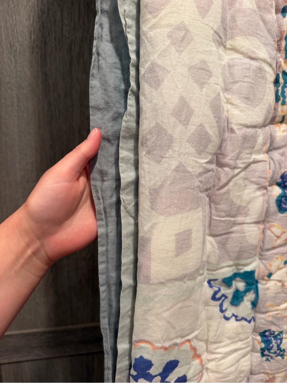 100% Cotton Patchwork Quilt - Cream, Lavender, Teal - Picture 3 of 4